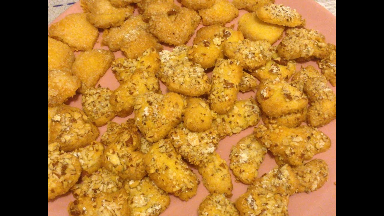 Biscotti di Pasta Frolla con Mandorle e Nocciole