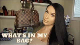 What&#39;s In My Bag? (Louis Vuitton Alma BB)