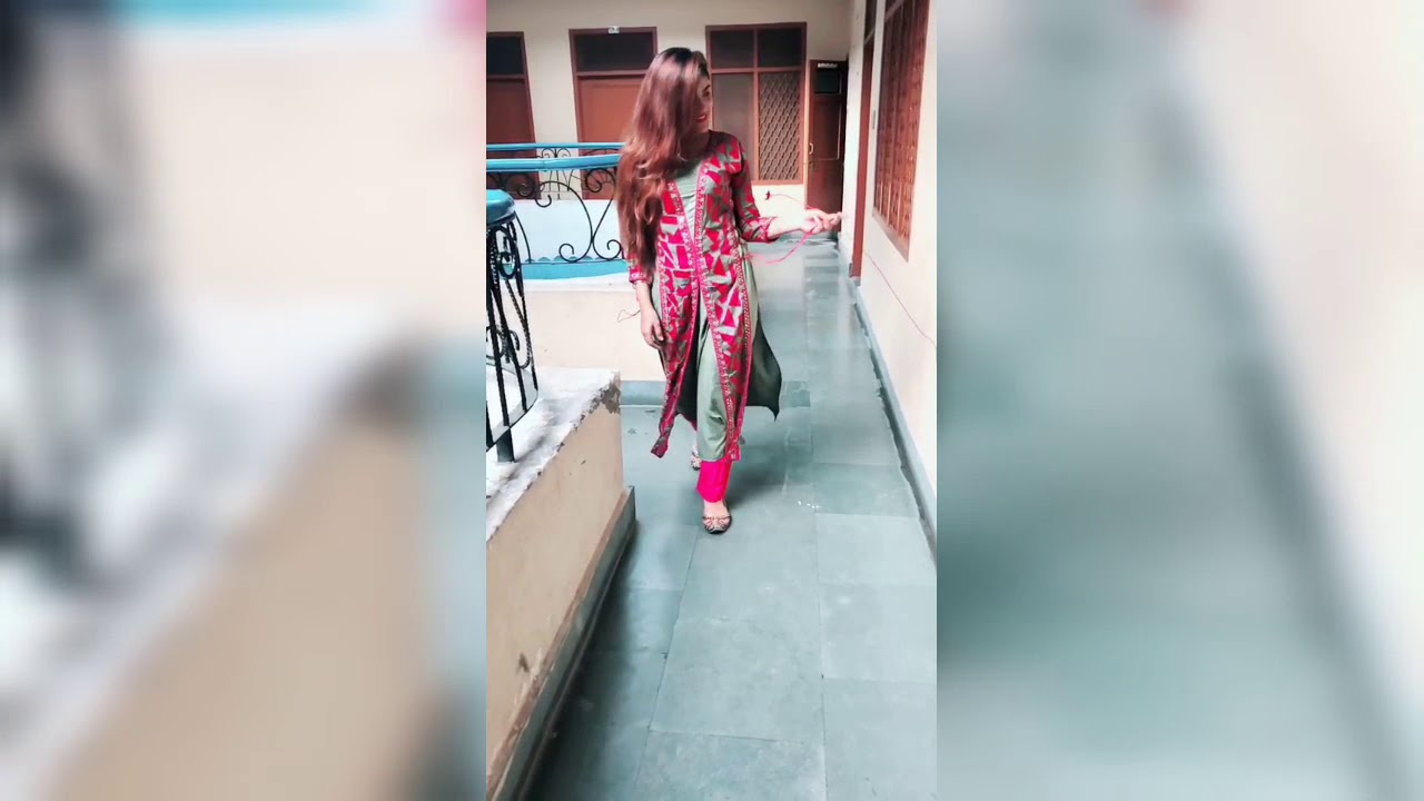Bamb Sukhe Muzical Doctorz Badshah New Punjabi Song || Musically Indian Girl Slow Motion Walk Tiktok