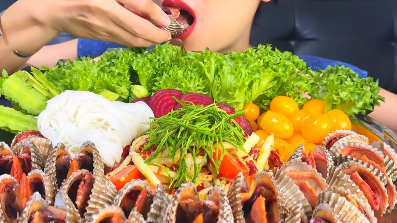 Thaifood ASMR ตำปลาร้าหอยแครง เลือดฉ่ำๆ จัดจ้าน Boiled Cockle Fermented Fish Salad MUKBANG show
