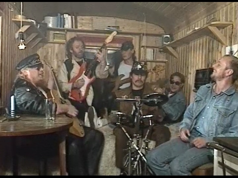 Beinhart Wie Ein Rocker Beinhart Wie Ein Rocker