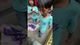 Download Lagu nagbigay ng chocolate kay crush MP3