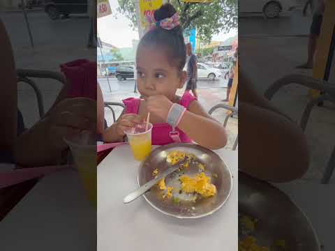 fiquei chocado com tudo que ela come