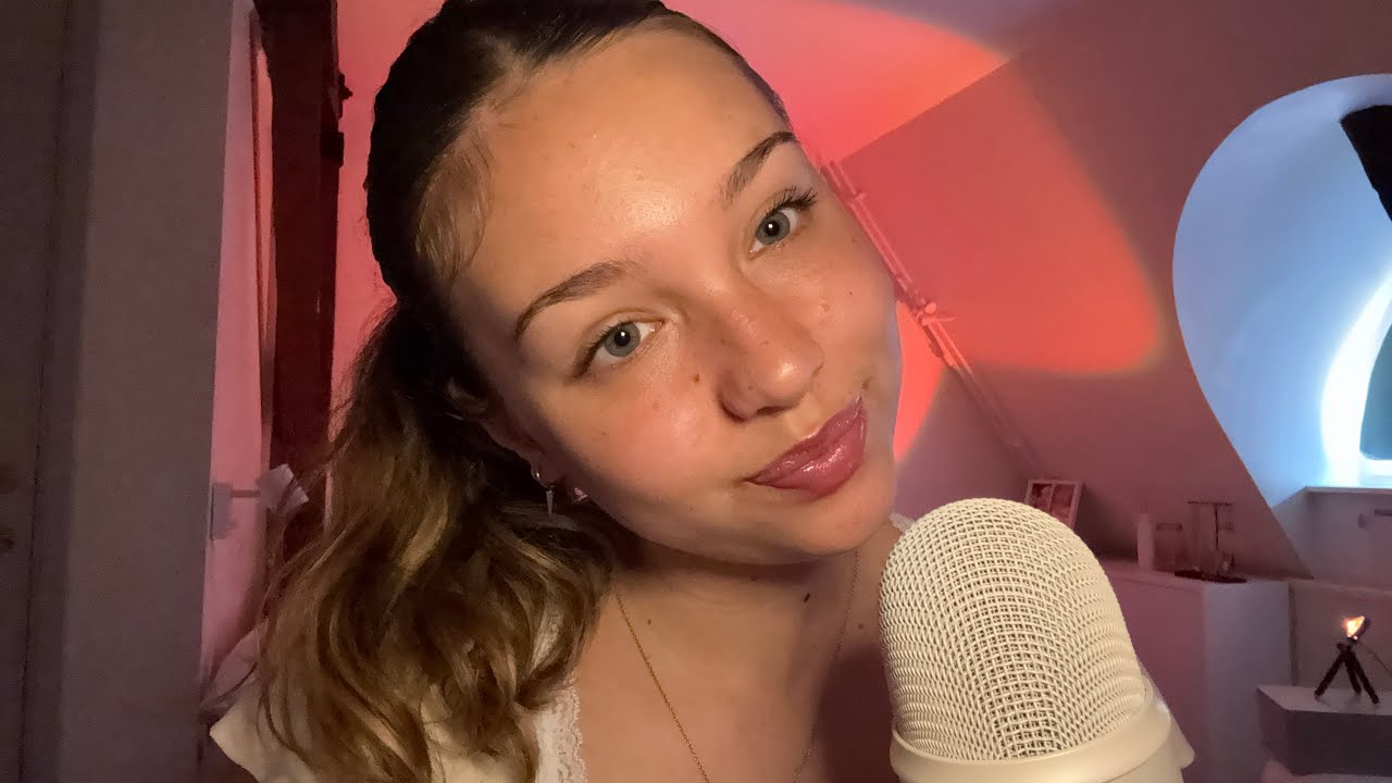 ASMR | Clicky and Close Up Whisper Ramble! 💞💤 (You Will Fall Asleep! 😋)