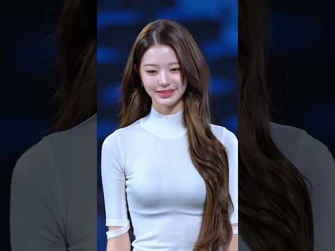 인스파이어 전광판 찢고 나온 무결점 장원영 얼빡샷ㅣIVE WONYOUNG ELEVEN 4K LIVE