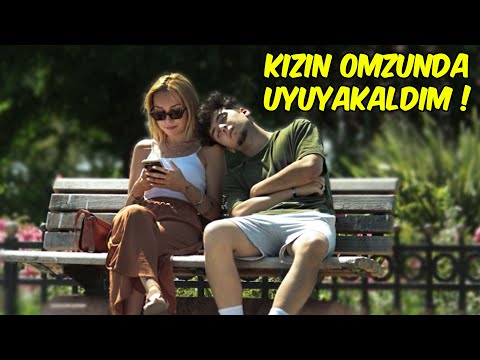 GÜZELLİKLERİN OMUZUNDA UYUYA KALDIM ! - OMUZDA UYUMA ŞAKASI