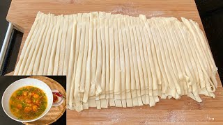 BÁNH CANH BỘT MÌ KHÔNG MÁY, KHÔNG KHUÔN - Cách làm đơn giản, sợi bánh canh mềm dai ngon - Mai Khôi.
