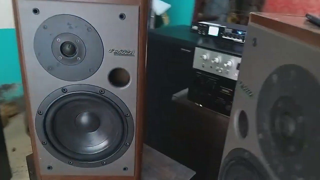 Onkyo 502 busceo cho các bác đây
