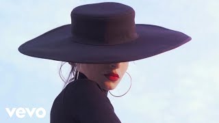 Download Lagu Jola Recchioni - Femme Fatale (Official Music Video) MP3