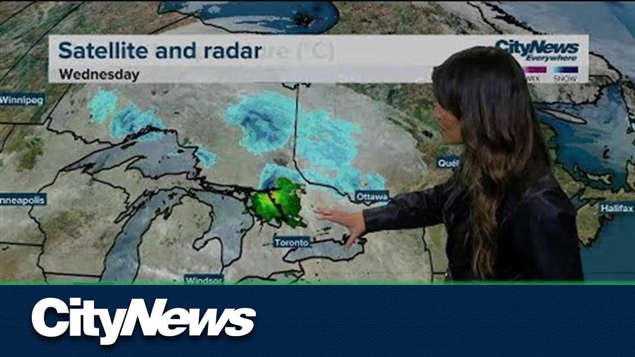 As Toronto braces for heavy rain, temperatures will fluctuate - YouTube