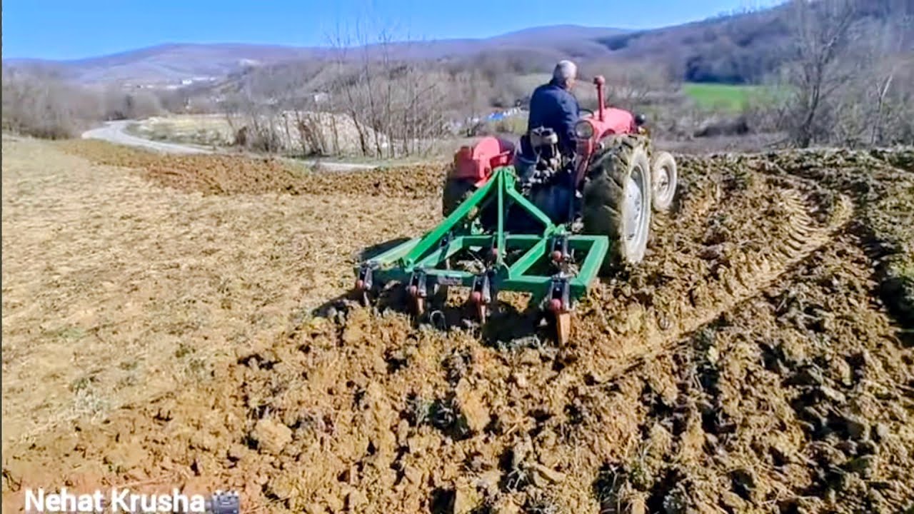 Treva e Rahovecit, ku puna për te mbjellura  ka filluar ne prage te stines se Pranverës