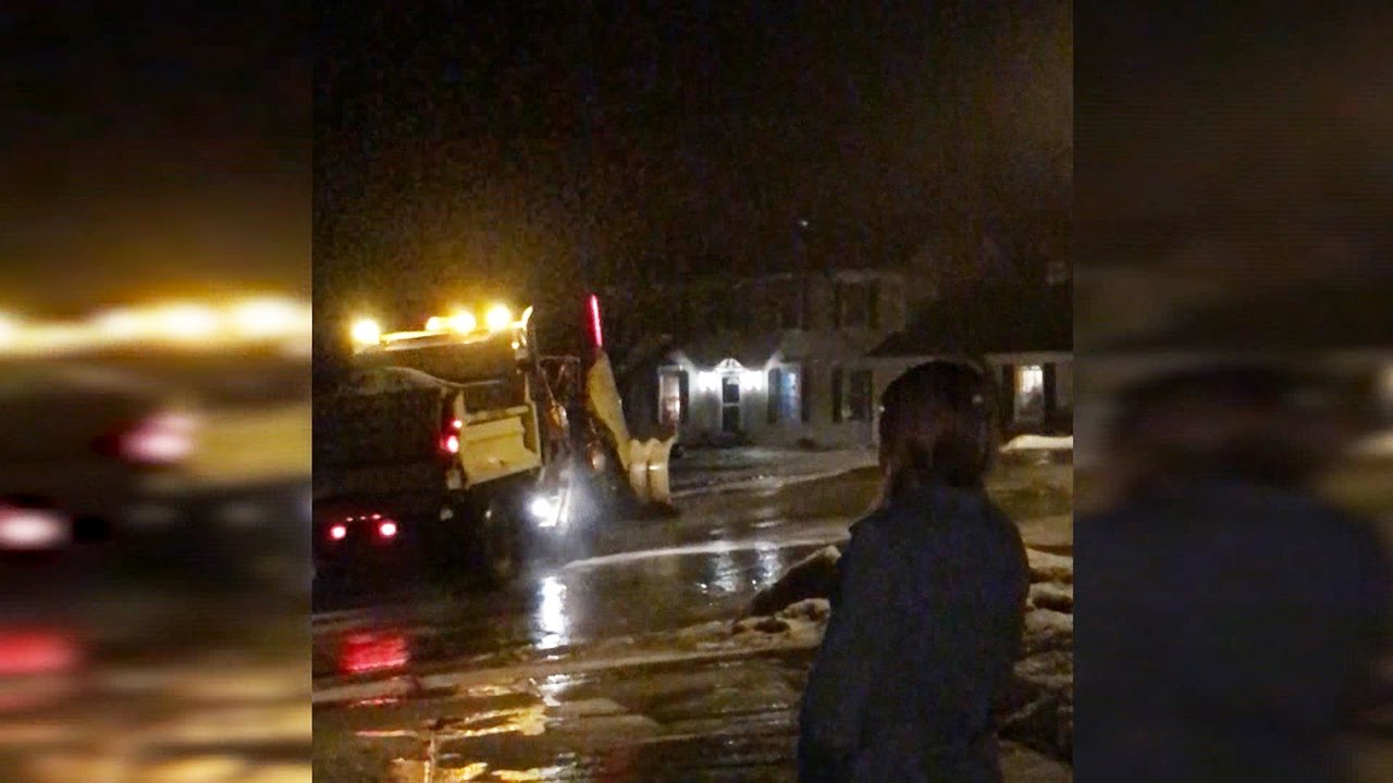 Salt truck spin-out caught on camera