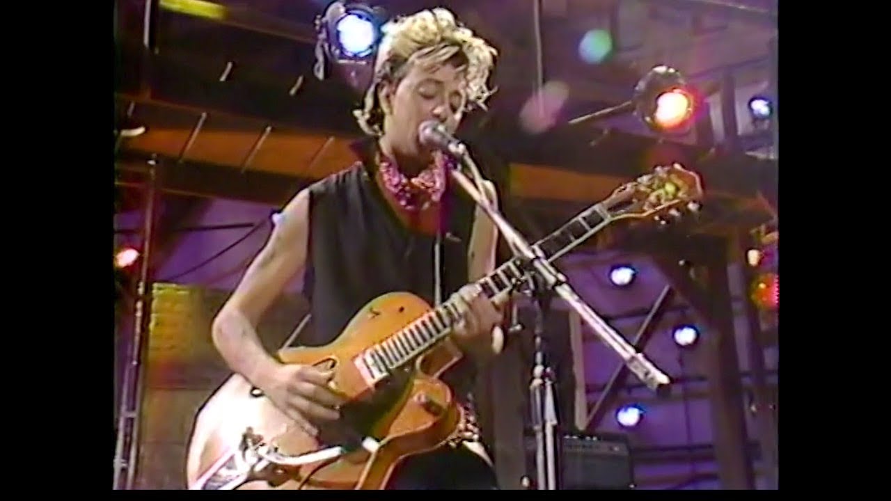 STRAY CATS : 1981 US TV Debut ! - YouTube