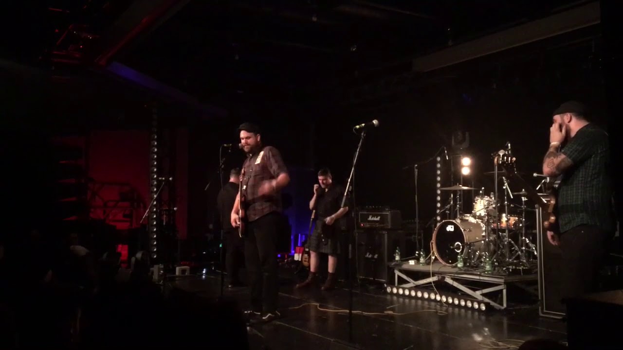 Christmas Rock Night 2017   Flatfoot 56