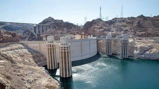Lake Mead Drops Below 30