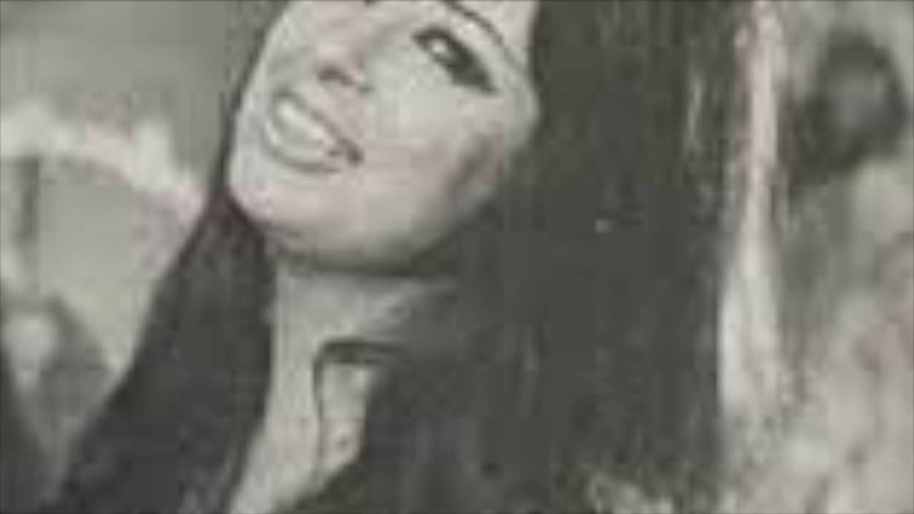 القريب منك بعيد - أسير الأصالة