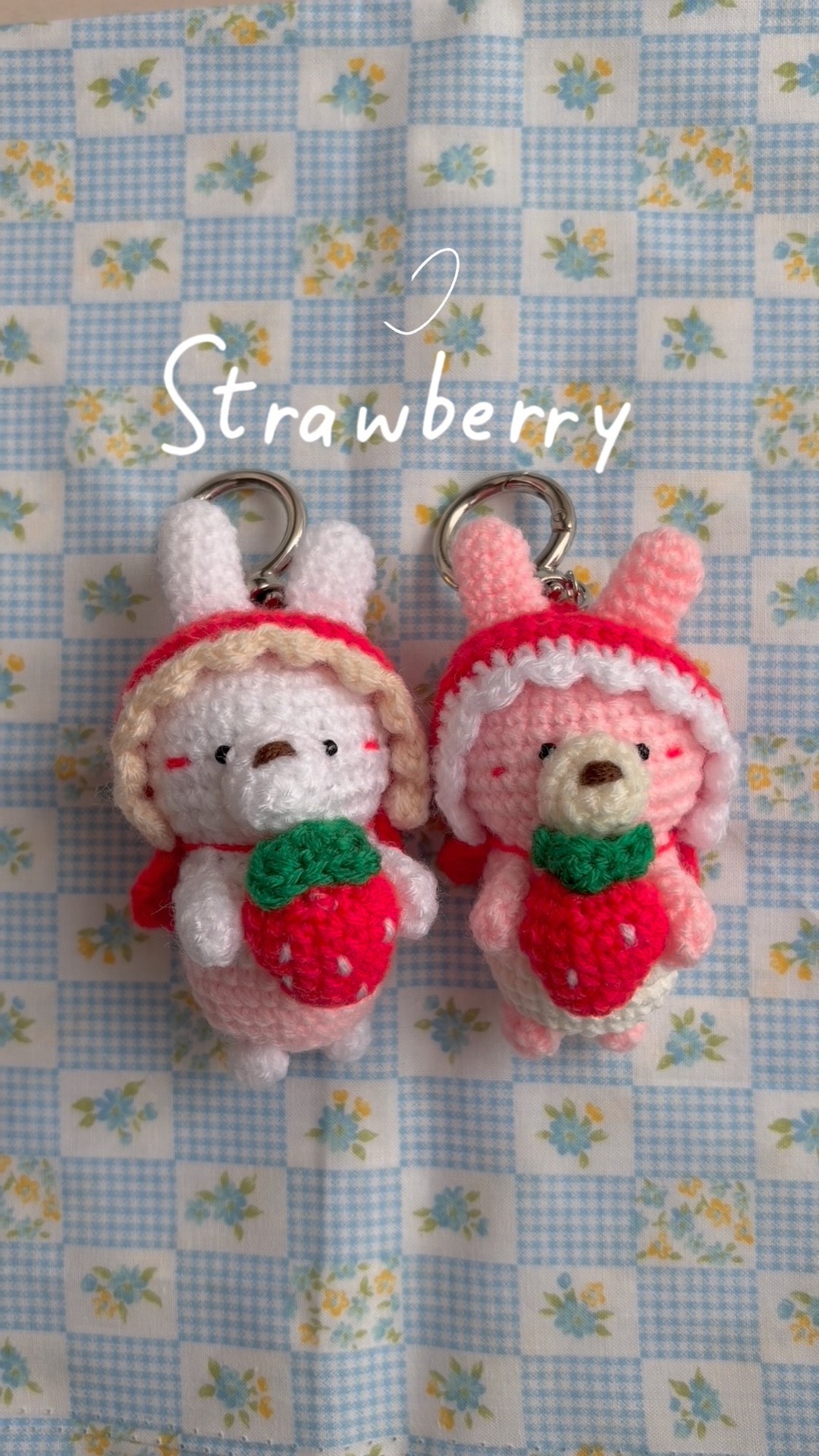 イチゴが大好きなうさぎさん🍓🐇あみぐるみ - YouTube