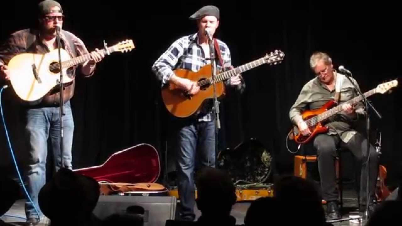 Dave Gunning & J.P. Cormier Broom of the Cowdenknowes (Evergreen