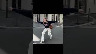 Turn Photos into Magical Flying Videos - Soar Like Superman with AI! Turn Photos into Magical Flying Videos - Soar Like Superman with AI!