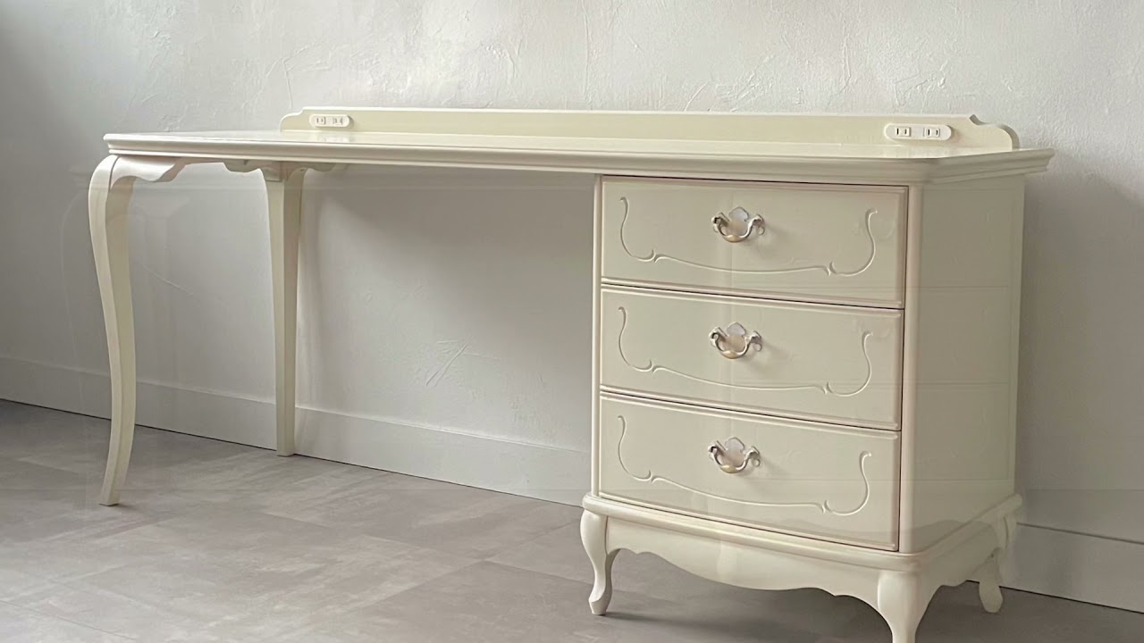 Continue 【カンティーニュ・デスク1600 c】(オフィシャル限定品