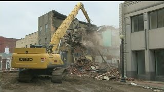 More downtown Salem deconstruction delays