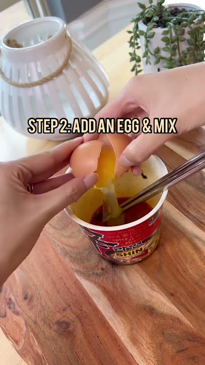 Microwave Scrambled Eggs in a Mug Recipe - The Protein Chef