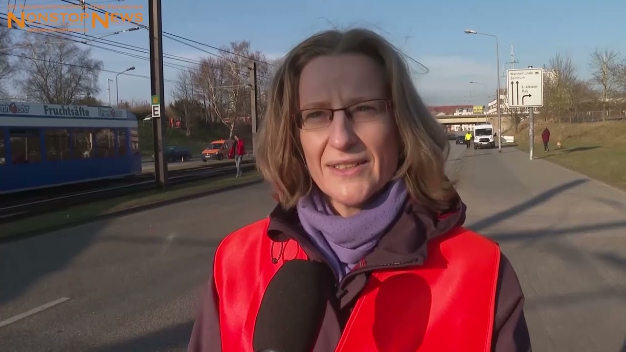 02.03.22 Video: Schwerer Straßenbahnunfall in Rostock: Bahnen kollidieren frontal - 26 Verletzte!
