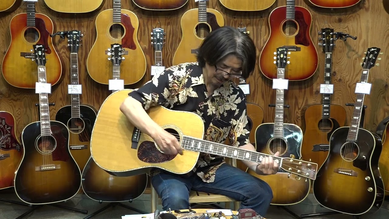 MARTIN D 45 2002 - YouTube