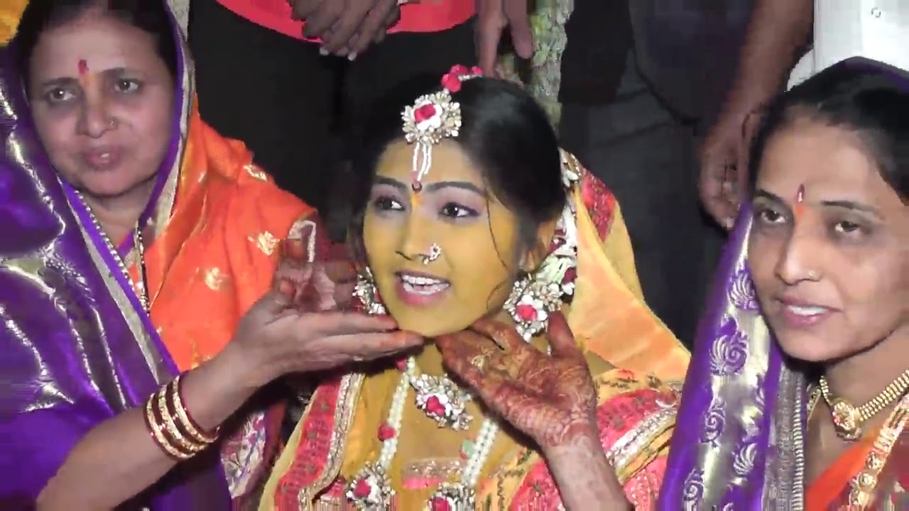 #aahirani_viral_video #khandeshi #haldi by Madhuri 👩‍❤️‍👨