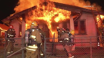 Firefighters Battle Late Night House Fire | Vermont-Slauson