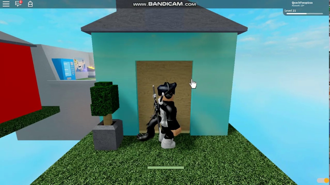 Chrome House Material Roblox Horrific Housing Youtube - roblox horrific housing house