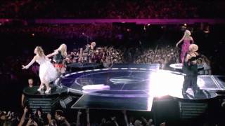 Madonna - She's Not Me [Sticky & Sweet Tour] HD Resimi