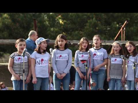 დო-ლა-სი დო-სოლ-ლა :) ცოცხლად :D