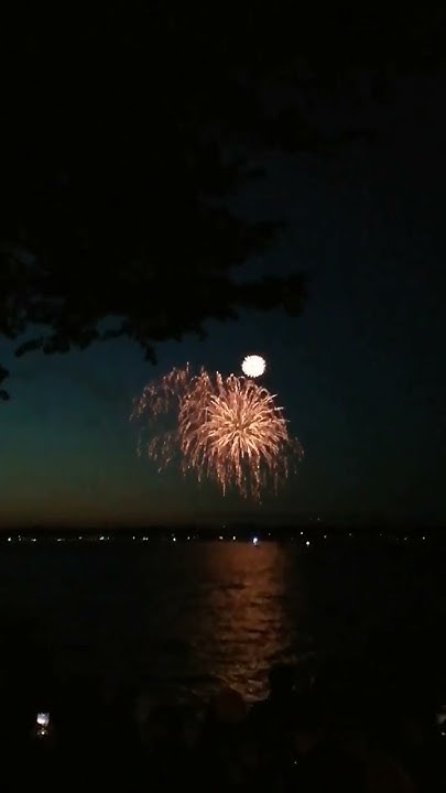 feuerwerk japanisches kirschblütenfest hamburg