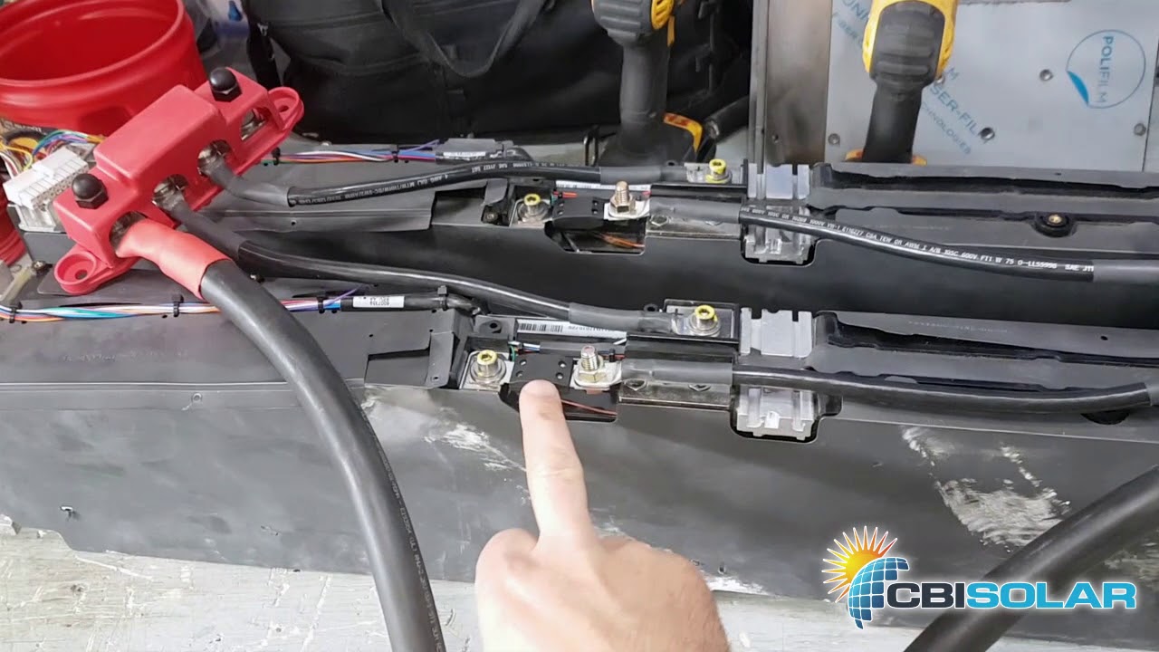 Tesla Battery repair and test - YouTube