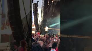 Schoolboy q - floating (live @ listen out melbourne 2019)
