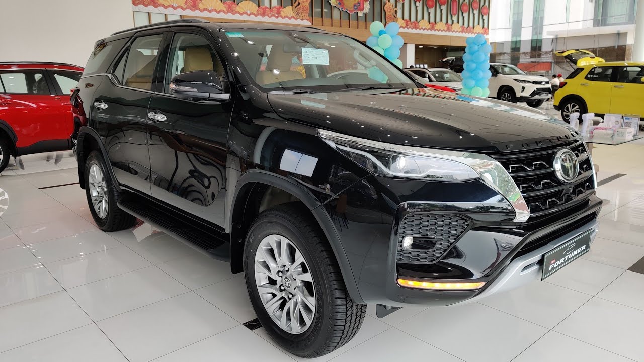 2022 Toyota Fortuner Black Color - Toyota 7 Seats SUV | Exterior and ...