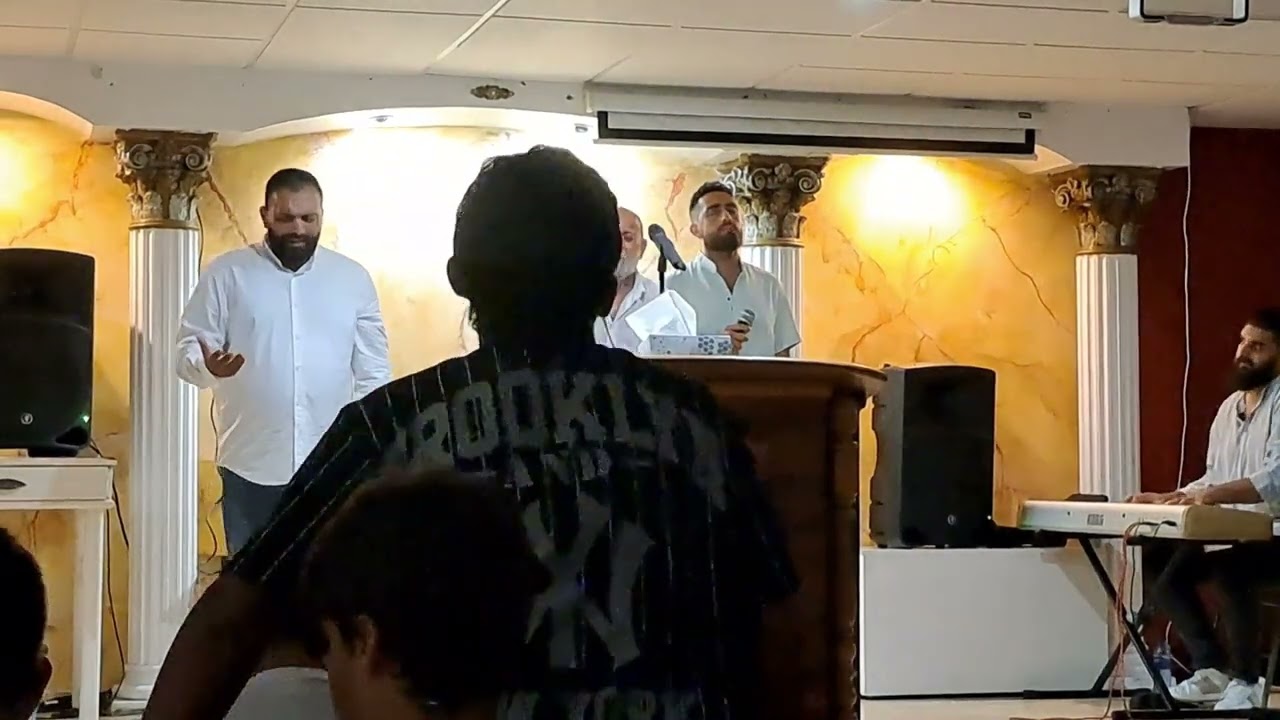 VISITA HERMANOS DE TORRELAVEGA CASA DE DIOS EN LA IGLESIA DE EL ENTREGO MINGO,CESAR,LOLO,PEDRO