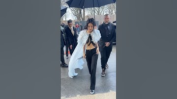 Jennie Kim attends the Chanel show at Paris Fashion Week | Vogue India