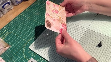 #roxysweeklychallenge | journal cards with hidden ephemera pockets| week 18