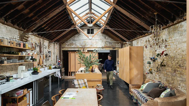 Jonathan Tuckey Unveils His Courtyard Home, A Conv...