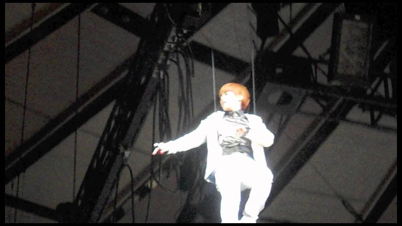 Super Junior - Dont Don (Sungmin) @ SMTOWN NYC - YouTube