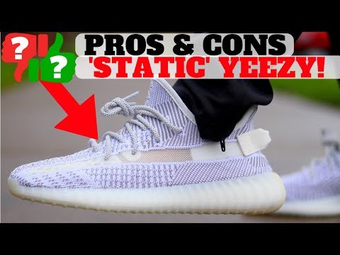 Yeezy Boost 350 vs Nike Roshe: A Breakdown Review for the Average Person 