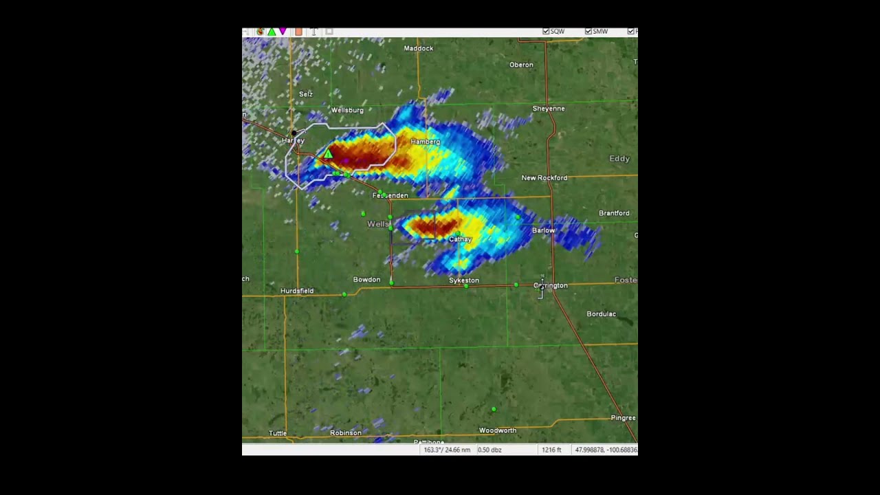 Radar loop of a supercell BLOWING UP in North Dakota!  
