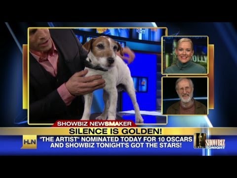 Video: Pet Scoop: Uggie Membawa Panggung di Oscar, Hidangan Anjing Martha Tentang Westminster