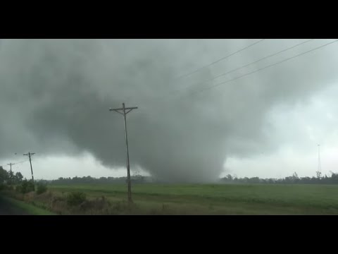 🔴SEVERE WEATHER THREAT - LIVE STORM CHASER - YouTube