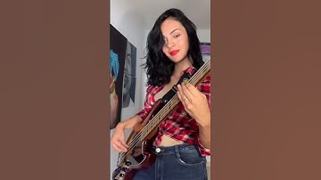 Thumbnail of Blurred Lines (Robin Thicke ft. T.I., Pharrel) Bass 🕺🎸 #shorts #bassline #bassgroove
