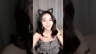 爱蹦哒的小宝🖤 快手直播