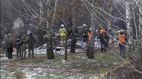 1 dead after DHL cargo plane crashes into house in Lithuania