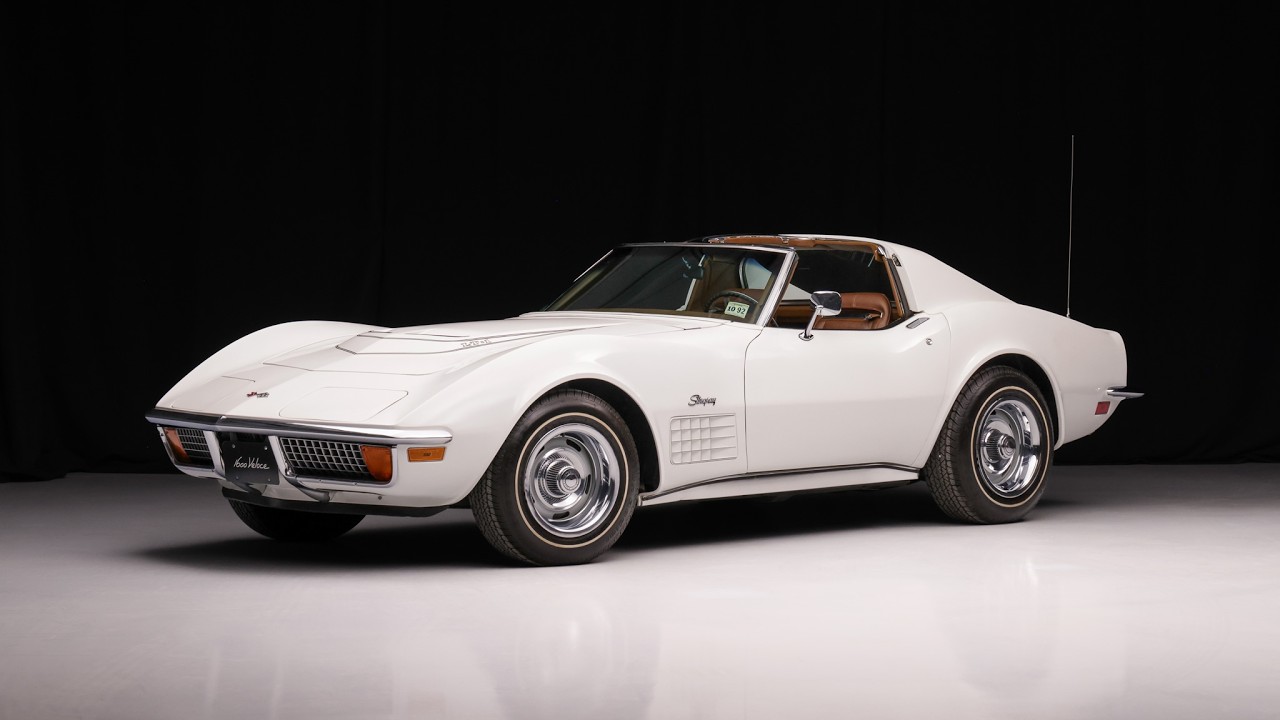 1972 Chevrolet Corvette Coupe Walk Around